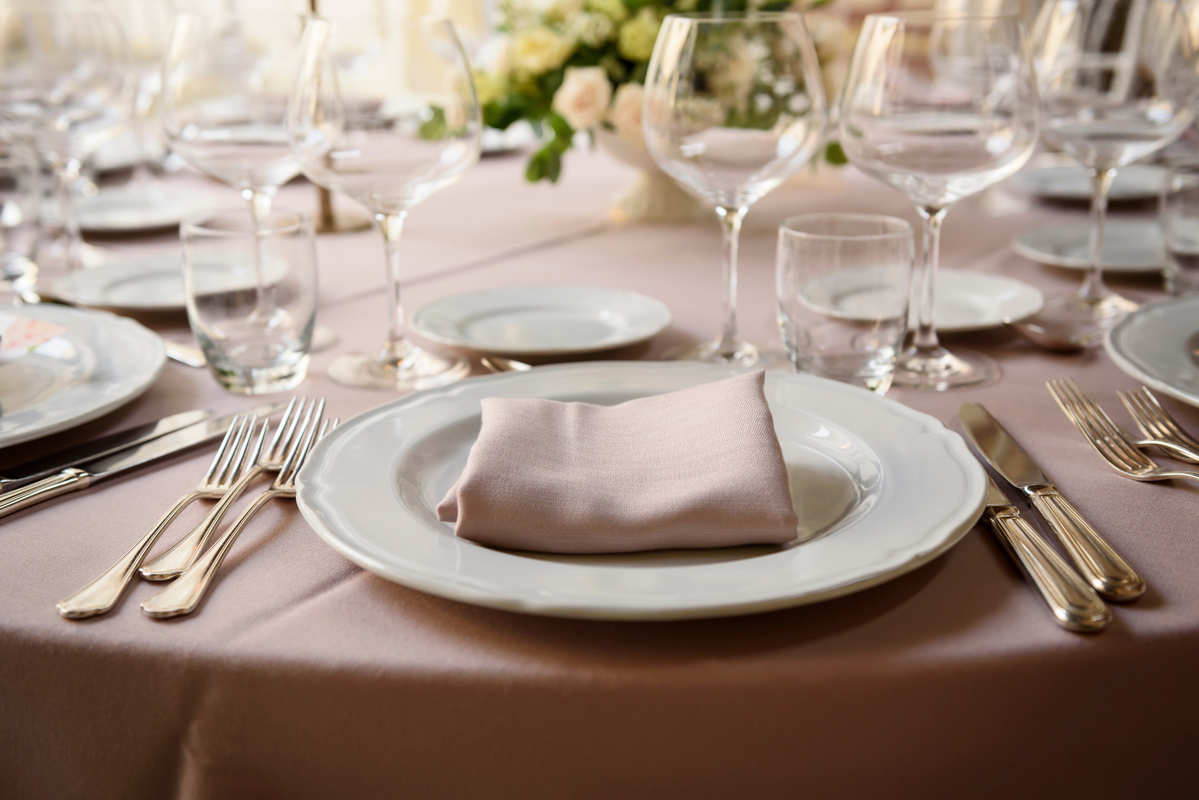 set table